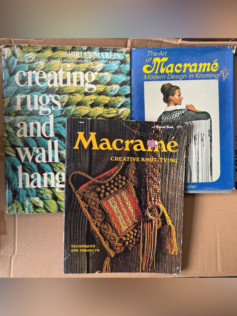 Macramé Creative Knotting Book - Multicolor